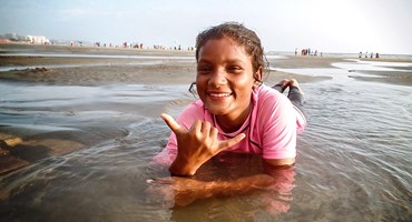 Bangla Surf Girls